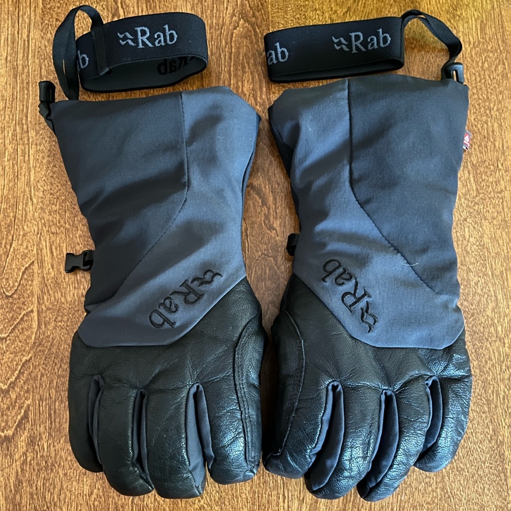 Rab Black Insulated Gloves, Goretex, size S